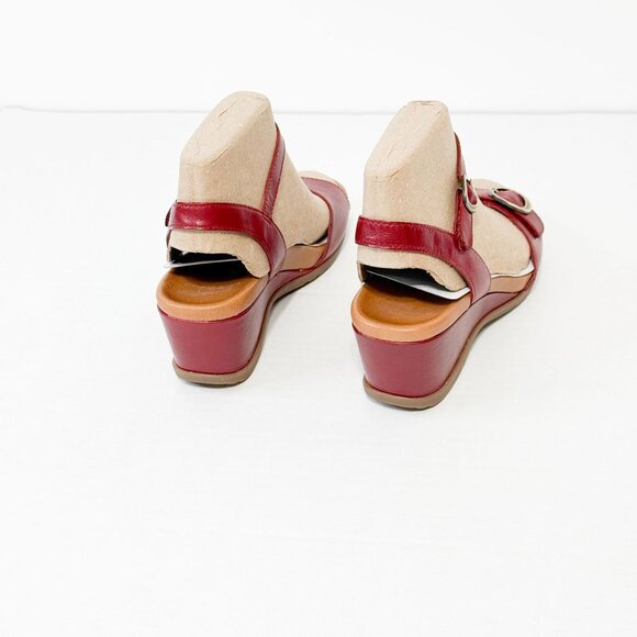 DANSKO NWB Sz 39 Red  Leather Arielle Glazed Kid Comfort Sandals - Picture 5 of 11